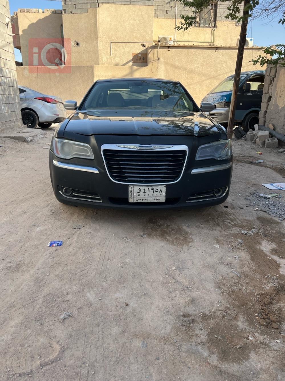 کرایسلەر 300